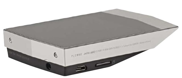 One side of the Cowon Plenue V has the USB socket for charg­ing and a microSD card slot for adding extra storage (up to 128GB) to add to the unit’s in-built 64GB memory.